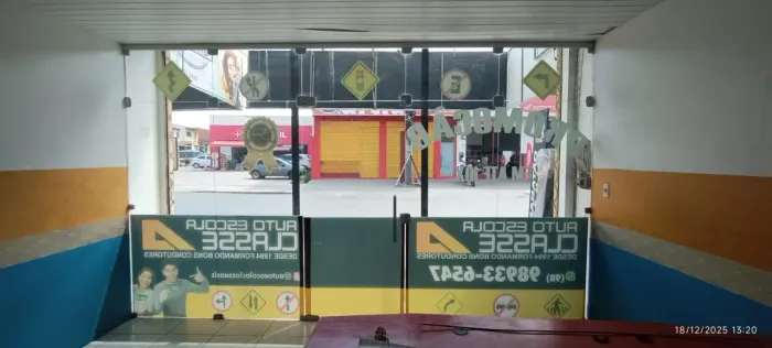 Fachada de vidro