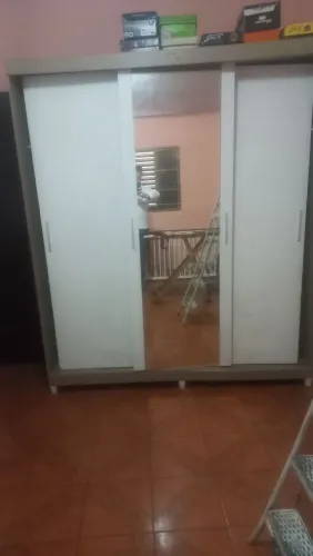 Vendo Bicama, guarda roupas, camiseira e mais 3 itens