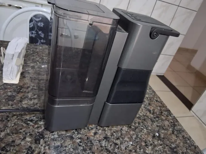 Cafeteira Três Corações Pop Plus Cápsula