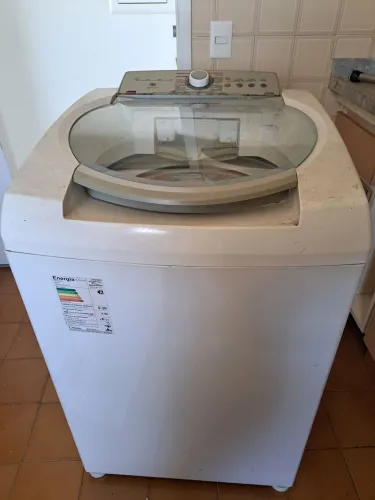 MAQUINA LAVAR BRASTEMP ATIVE- 11KG FUNCIONANDO NORMALMENTE- SOMENTE DESGATE CAIXA.A