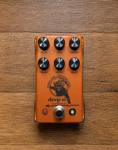 Pedal Deep Six Edição Lmtd