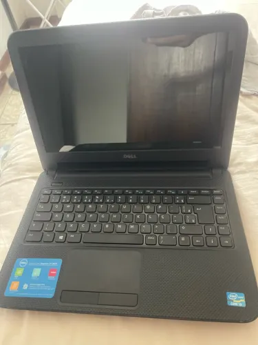 Notebook Dell Inspiron 14" - Excelente Estado (Apenas na Tomada)