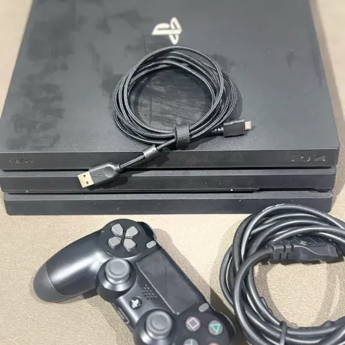 Vendo PS4 PRO