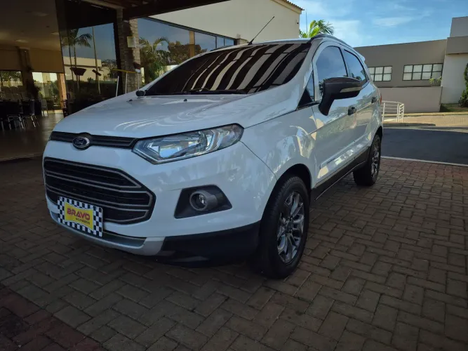 Ford Ecosport Freestyle 1.6 16V Flex 5P 2014