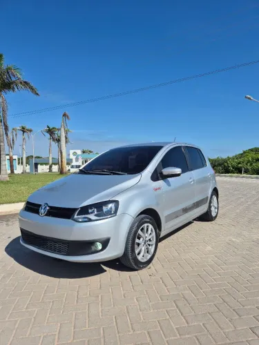 Volkswagen Fox Rock IN RIO 1.6 MI Total Flex 8V 5P 2014