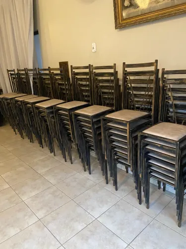 Cadeiras de Ferro Leve e Pintura Eletrostática
