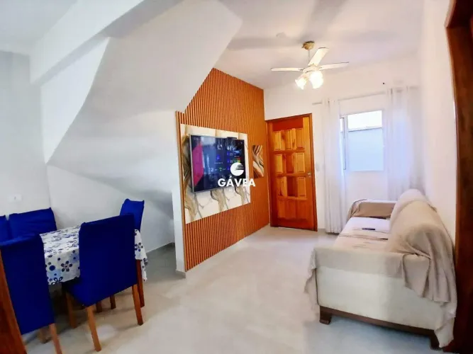 Casa à venda no Aviação em Praia Grande.