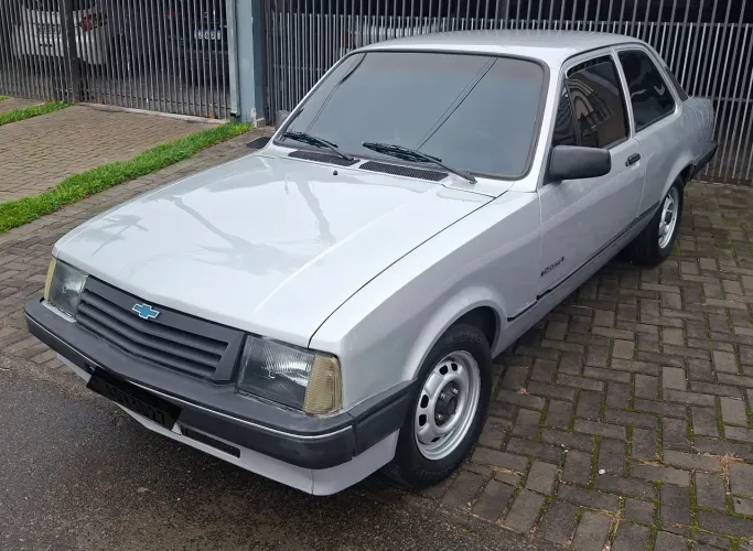 Vendo Chevette em perfeito estado!