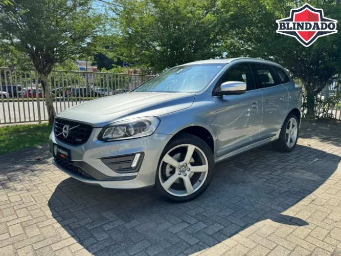 Volvo XC-60 XC 60 T-5 Dynamic 2.0 FWD Turbo Gasolina 4P AUT 2015
