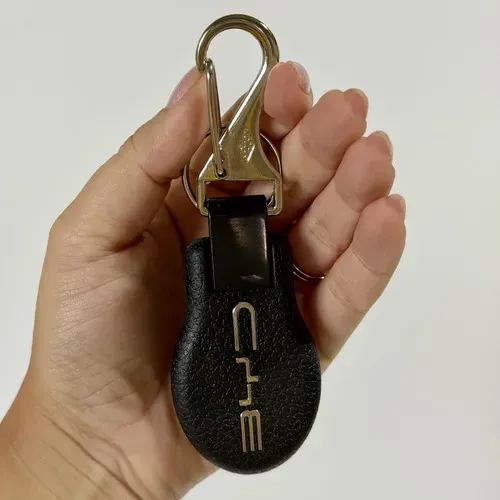 Chaveiro Automotivo Mosquetão Ruby Emborrachado Premium Byd