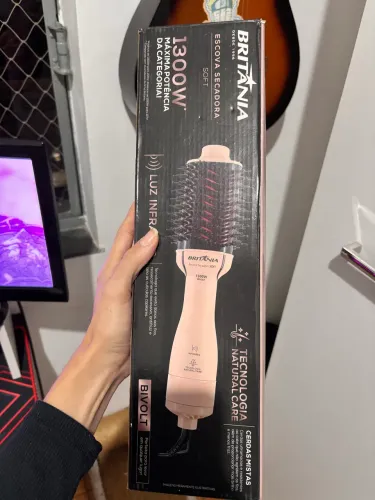 Escova Secadora Britânia Soft BEC07R 1300W Bivolt