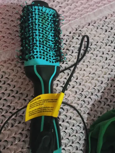 Escova secadora mundial bivolt 