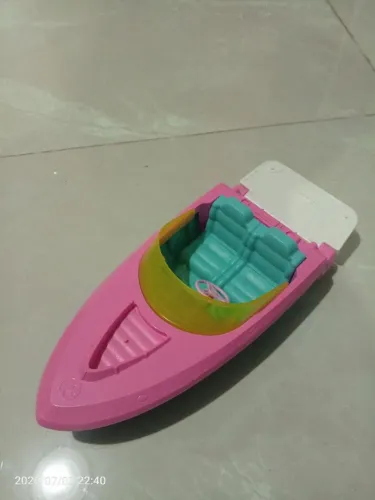 Lancha da Barbie nova linda