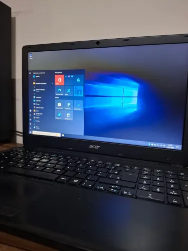 Notebook Acer E1-572 Core i5/ 8 RAM/ 120 SSD