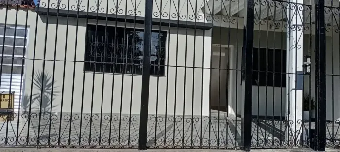 Casa com 3 dormitórios à venda, 175 m² por R$ 590.000,00 - Jardim Santa Clara - Taubaté/SP