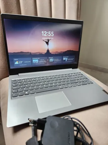 Notebook Lenovo Ideapad 3 15IGL05