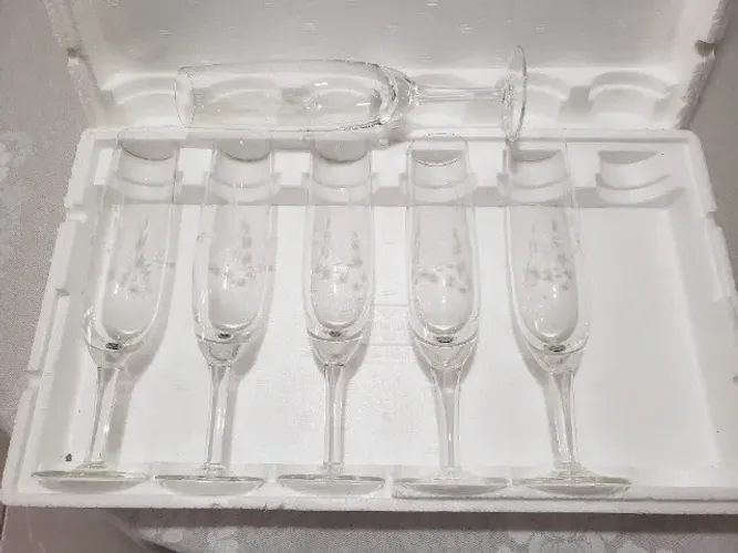 Taças de champagne em cristal lapidado - Novo, na caixa