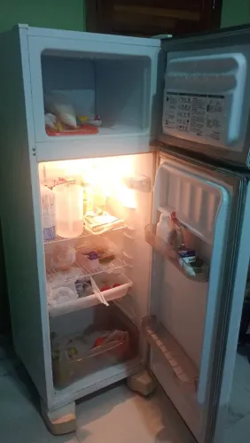 Geladeira funciona perfeitamente 