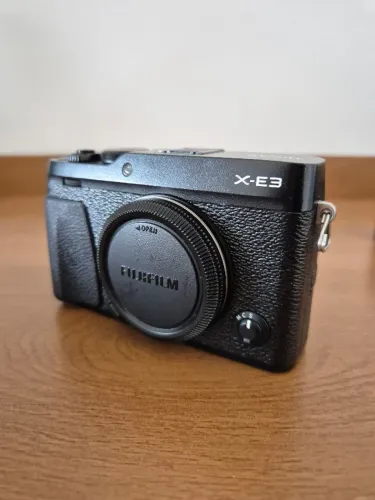 Câmera Mirrorless Fujifilm X-E3