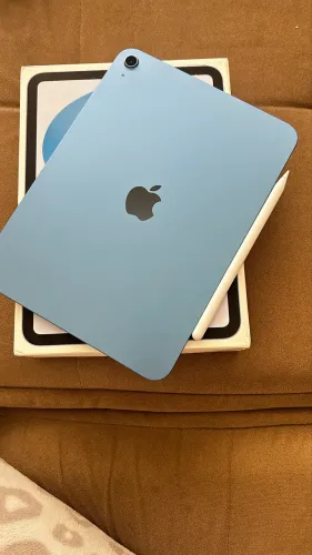 ipad 11 A16 pouco tempo de uso e sem marcas, inclui capinha e caneta