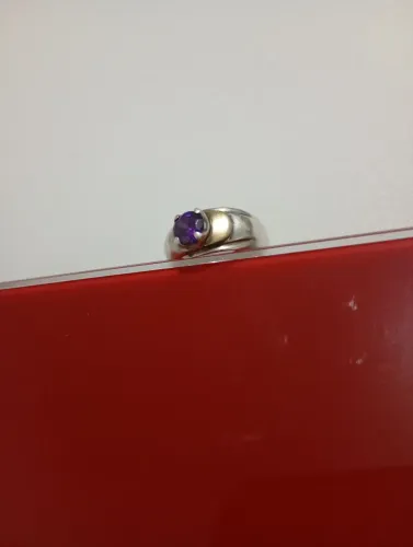 Vendo anel de prata com pedra metodista usado bom 