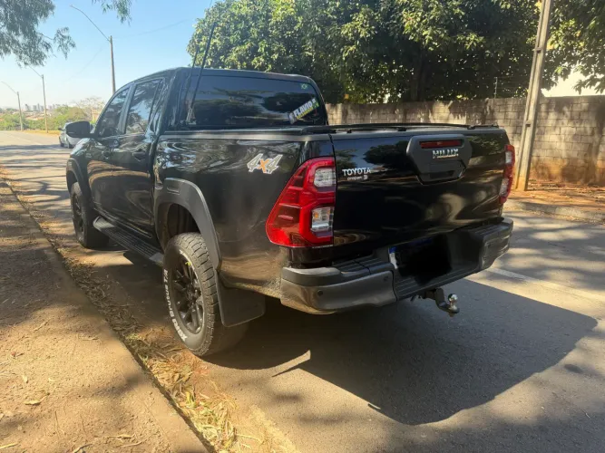 Toyota Hilux CD Conquest 4X4 2.8 Die.aut 2023