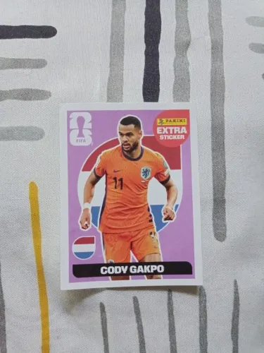 Figurinha copa 2026 legend Cody Gakpo bordô