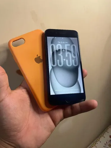 Vendo iPhone Se 2 geração