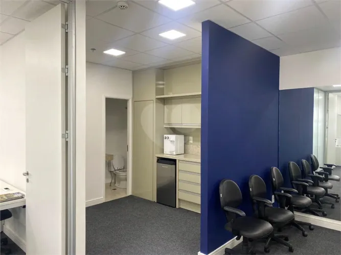 Salas para locação em Vila são francisco (zona sul) - SP