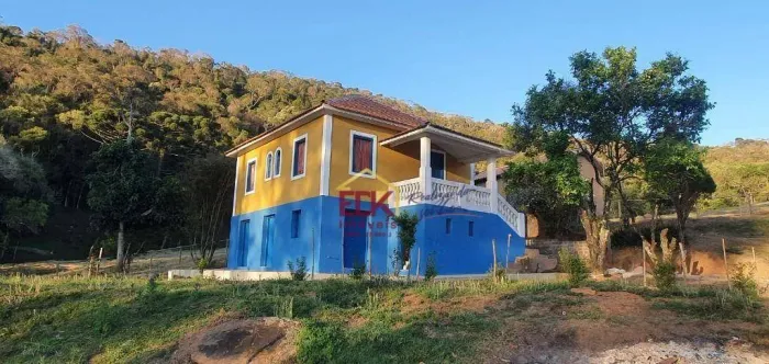 Sítio com 2 dormitórios à venda, 61709 m² por R$ 1.000.000,00 - Área Rural - Tocos do Moji
