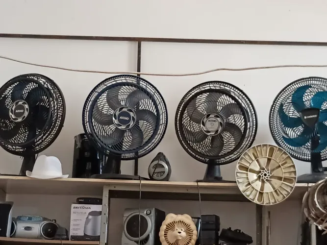 Ventilador de mesa grande