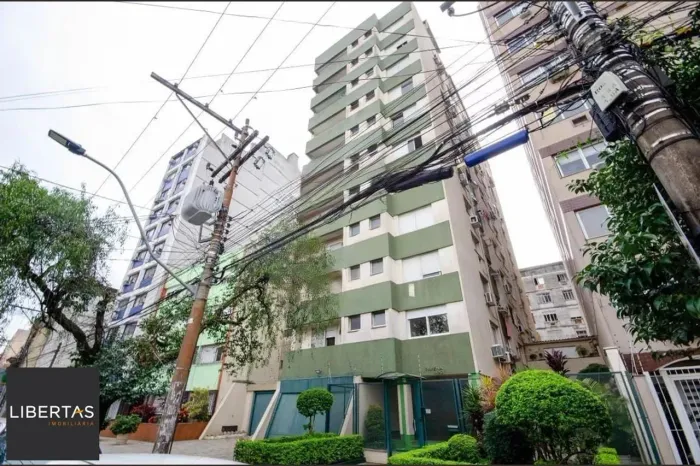 JK mobiliado no Centro Histórico de Porto Alegre