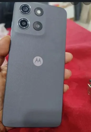 Celular novo 5 meses de uso