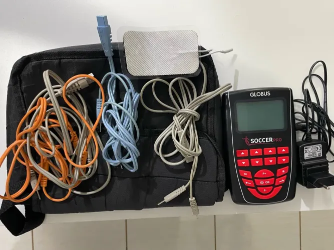 Vendo Globus Soccer Pro super novo, usado poucas vezes, completo.. Interessados só chamar.