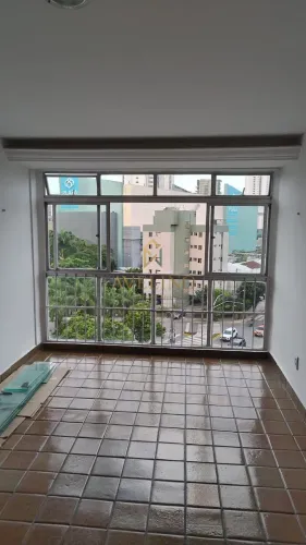 Apartamento para alugar no bairro Santana - Recife/PE, Zona Norte