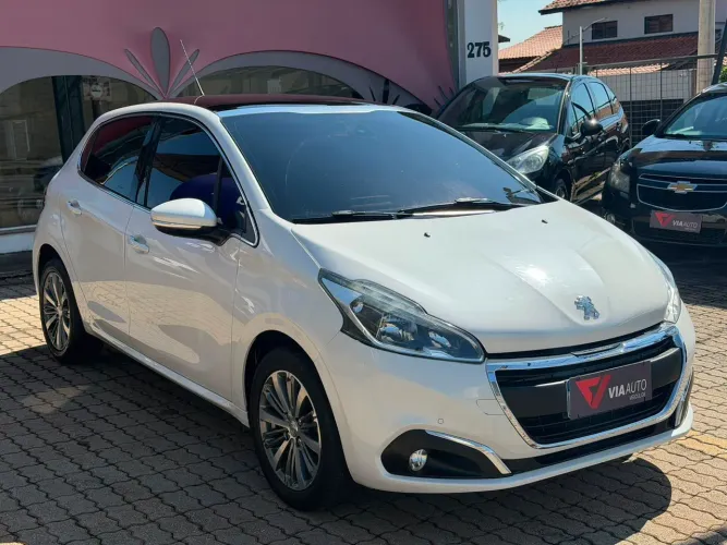 Peugeot 208 Griffe 1.6 Flex 16V 5P Aut. 2017