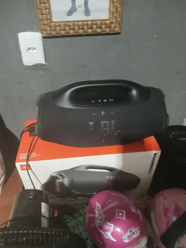 Vendo bombox 4