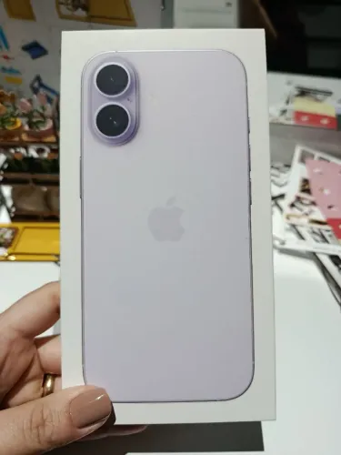 iPhone semi-novo