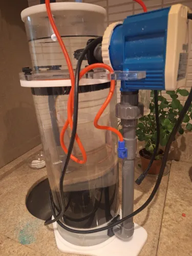 Bubble Magus Reator de Cálcio CR-200 - Até 2.000 Litros - Bomba Eletrônica