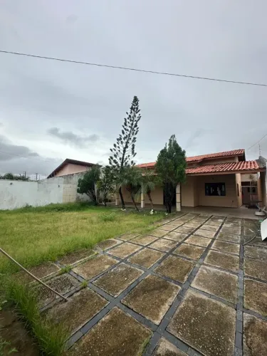 Locação - Casa na Chácara Brasil - Comercial / Residencial - Nascente