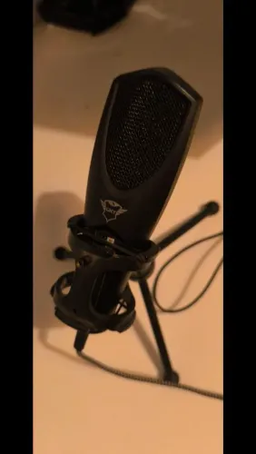 Microfone Streaming Trust GXT 232