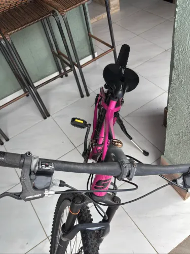 Bicicleta semi nova