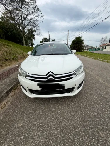 Citroen C4 Lounge Exclusive 1.6 Turbo Flex Aut. 2016