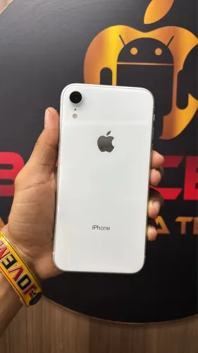 iPhone XR todo original bateria 100%
