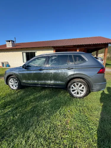 Volkswagen Tiguan Allspac Comf 250 TSI 1.4 Flex 2018