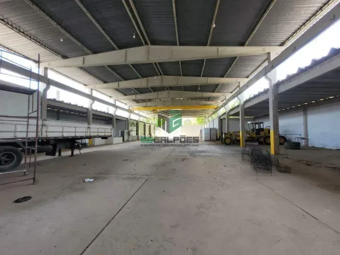 GALPÃO PARA LOCAÇÃO - DISTRITO INDUSTRIAL DERMEVAL CHAGAS ALMEIDA - OLIVEIRA-MG