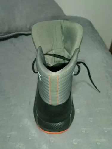 Tênis Under Armor masculino 