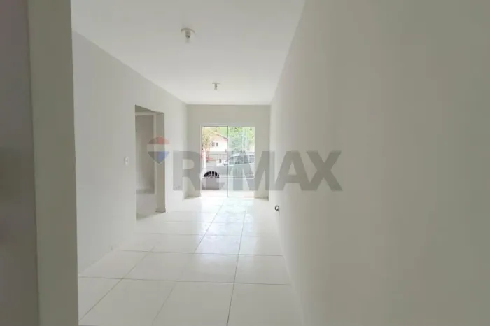 Apartamento Condomínio Villas de Córdoba com 7 ambientes, 2 Qtos, Garagem - Três Lagoas/MS