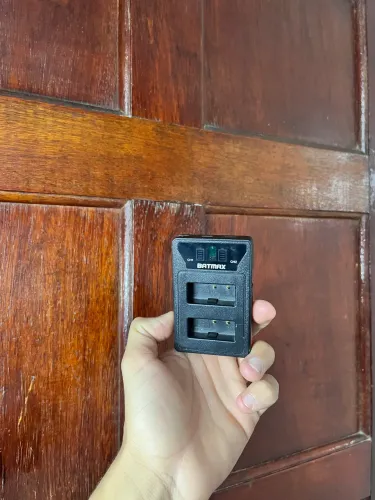 Carregador para camarões cânon lp-e17