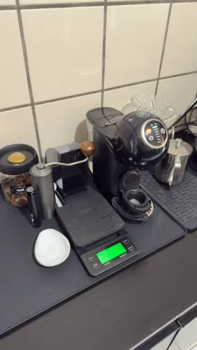 CAFETEIRA NESCAFÉ DOLCE GUSTO GENIO S PLUS + 40 CÁPSULAS + ADAPTADOR PARA CAFÉ ESPRESSO